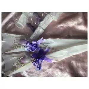 Vela de tulipán con sobre de regalo miniatura 2